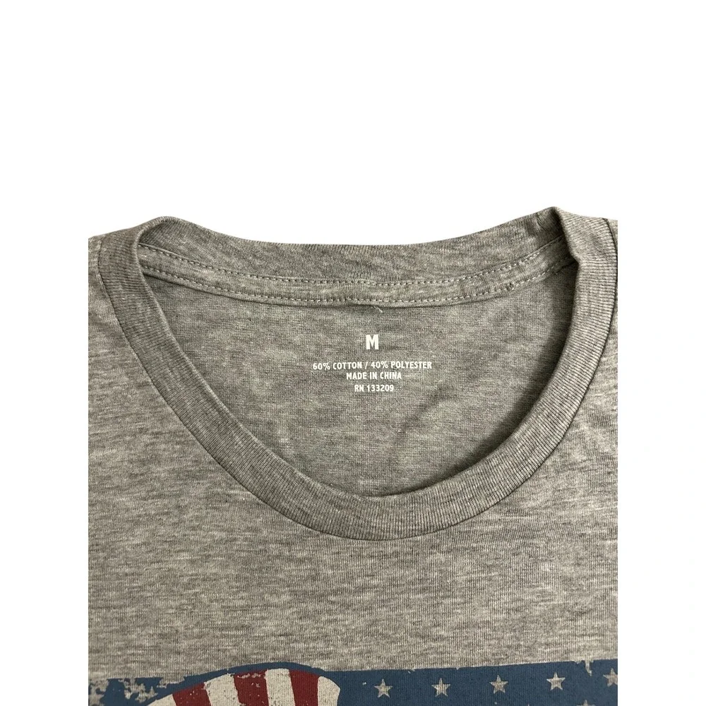 Donut Touch My Freedom T-Shirt Mens Medium Gray Excellent‎ Patriotic Graphic NWT